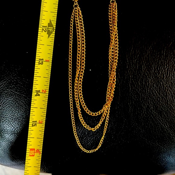 Vintage Gold tone 3 chain with beads long 16” long. - Picture 7 of 10